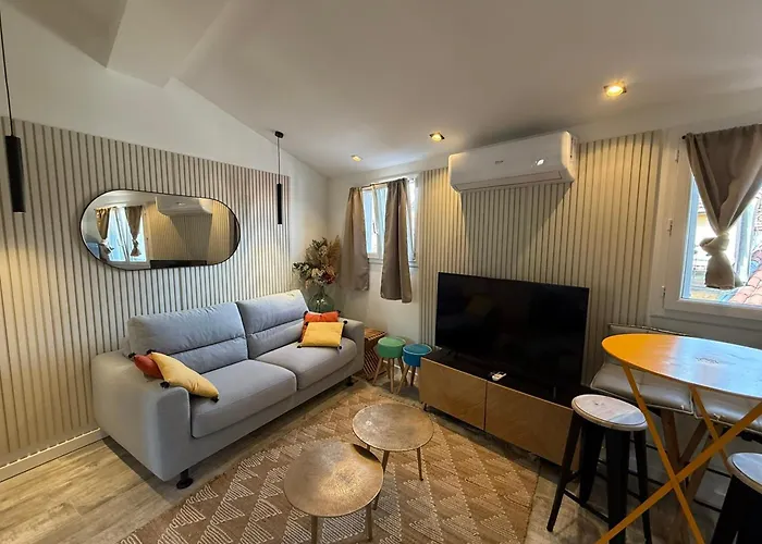 In The Heart Of Old - 4 Pers شقة