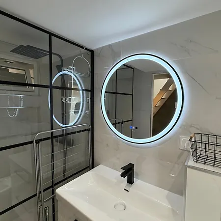 Daire In The Heart Of Old - 4 Pers